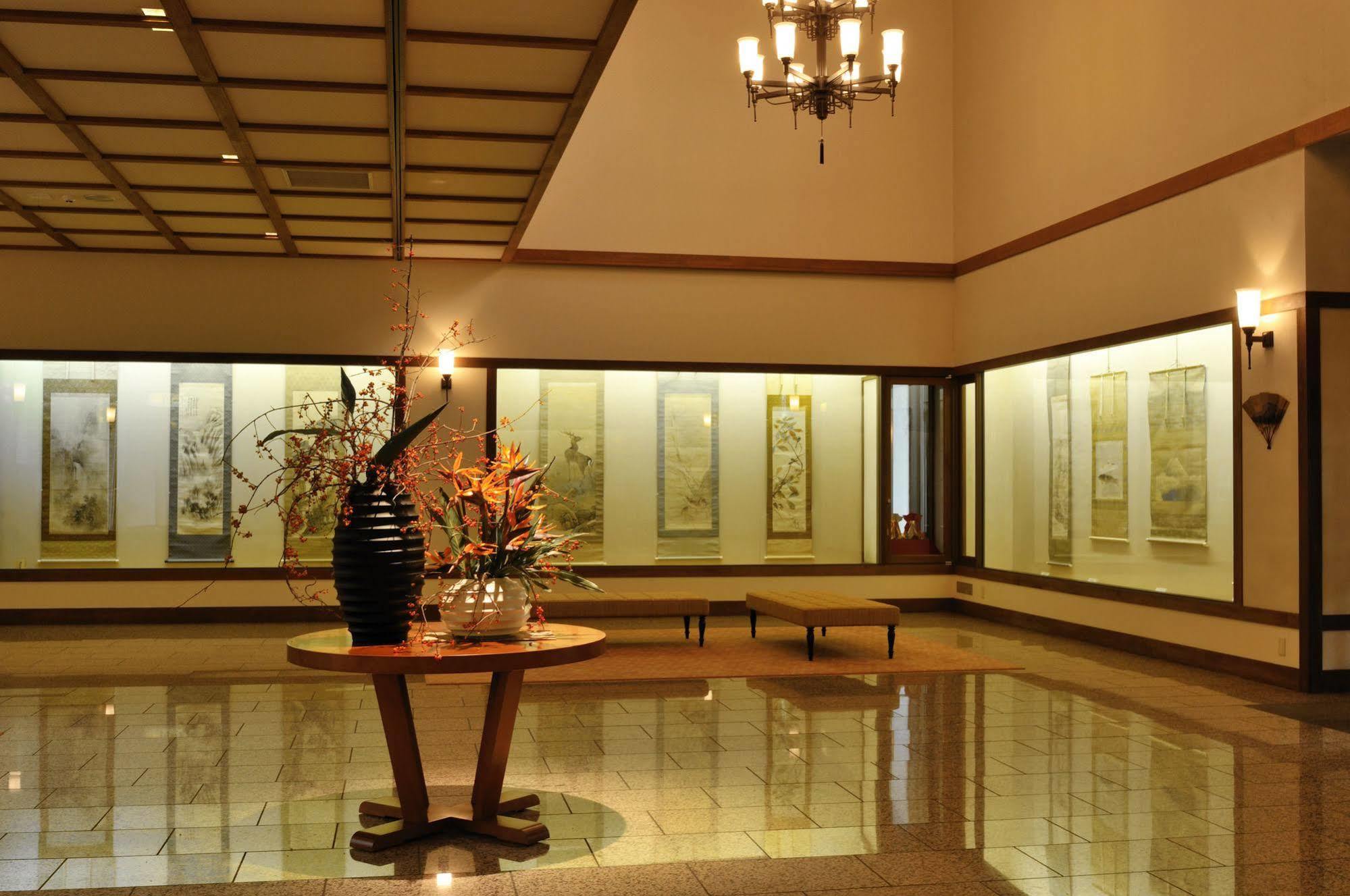 Senjukaku Hotel Yamanouchi  Exterior photo
