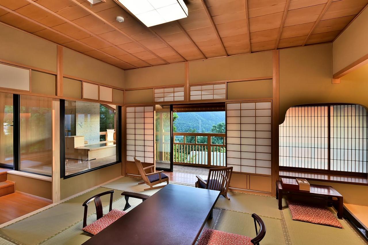 Senjukaku Hotel Yamanouchi  Exterior photo